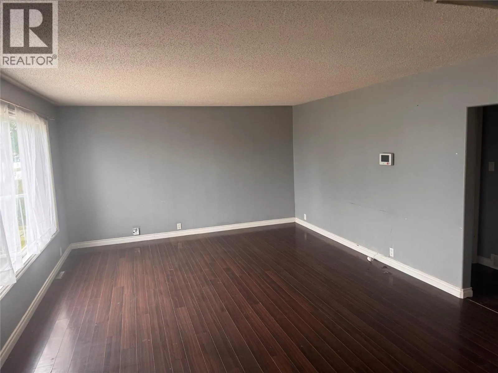 1901 109 Avenue