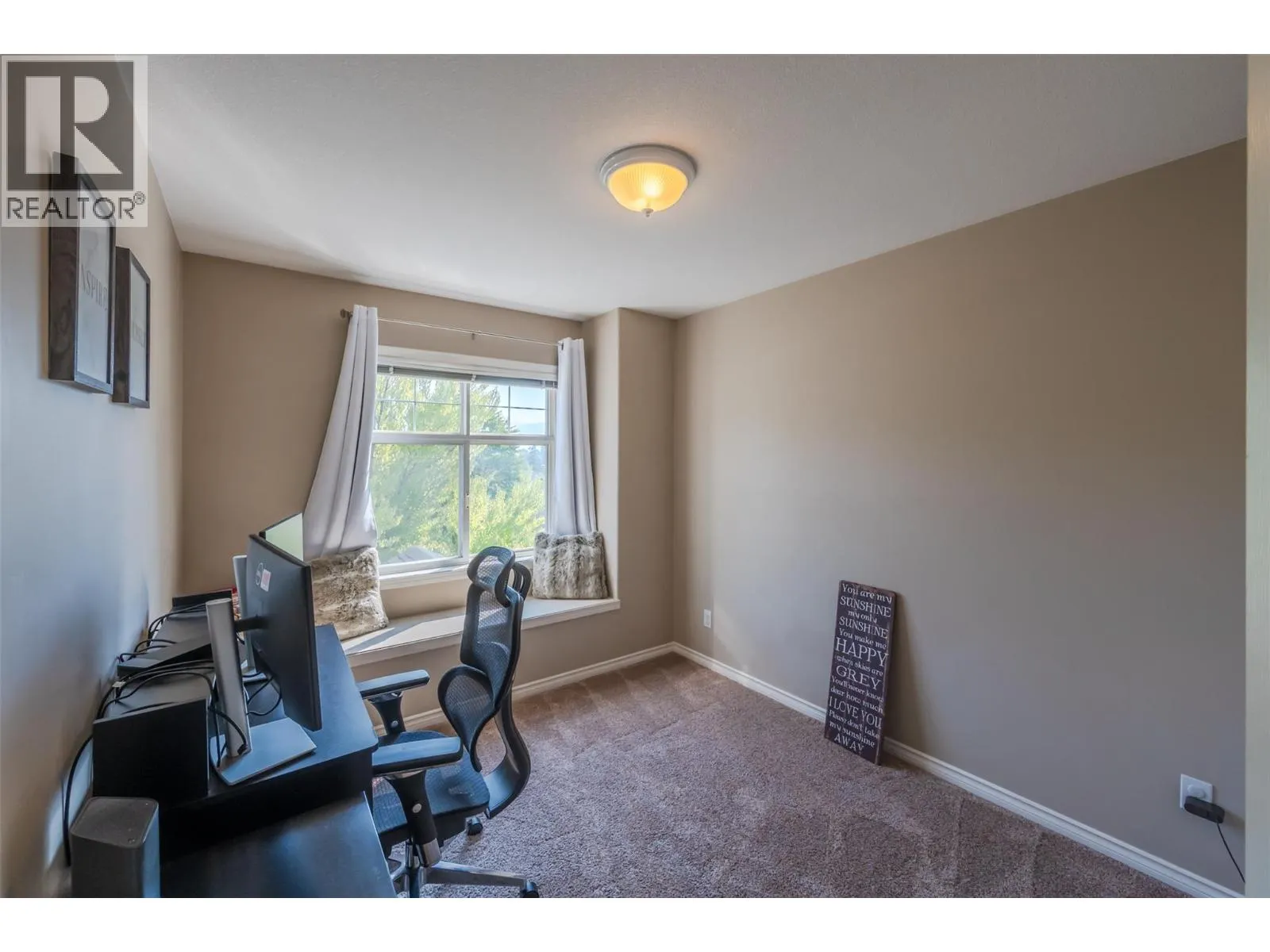 3825 Glen Canyon Drive Unit# 103