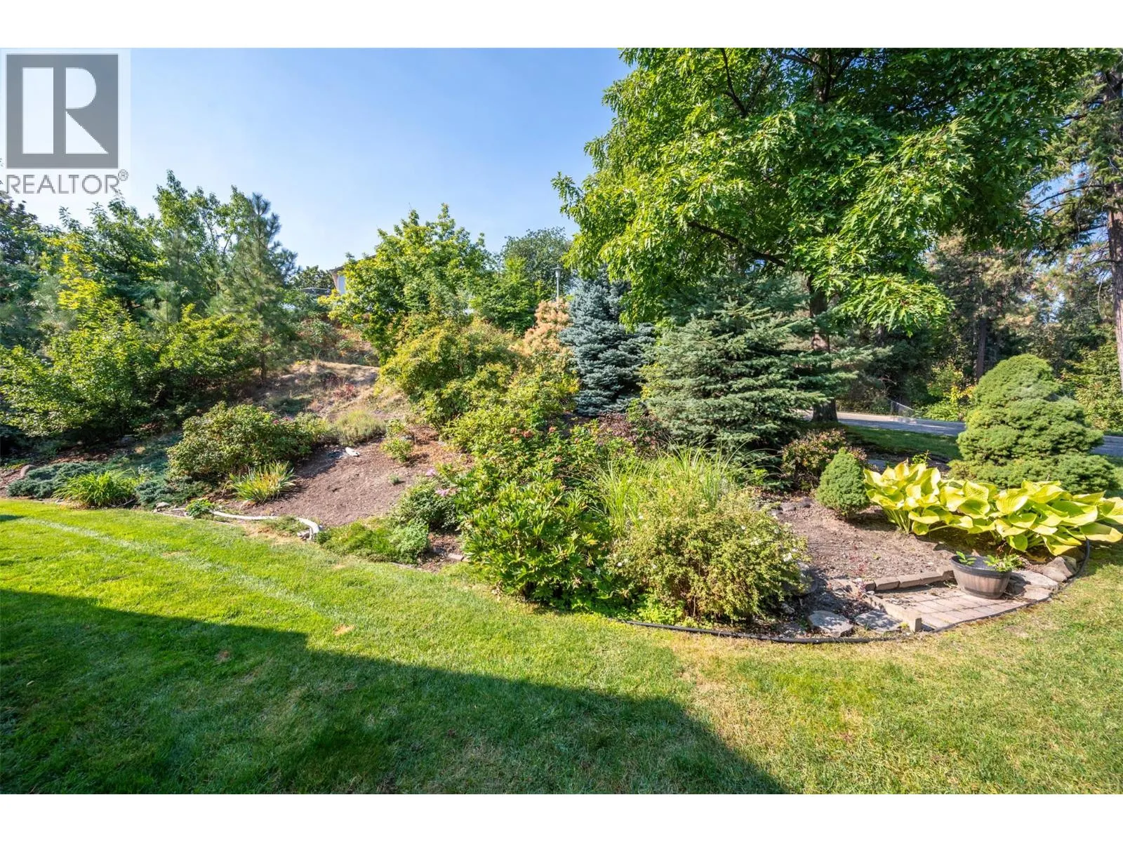 3825 Glen Canyon Drive Unit# 103