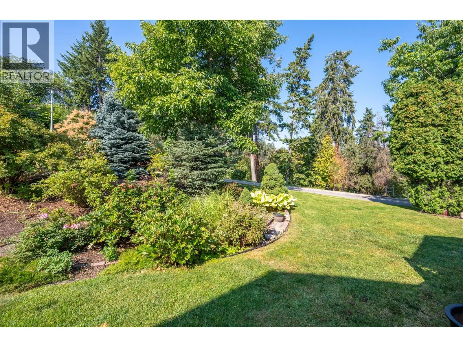 3825 Glen Canyon Drive Unit# 103