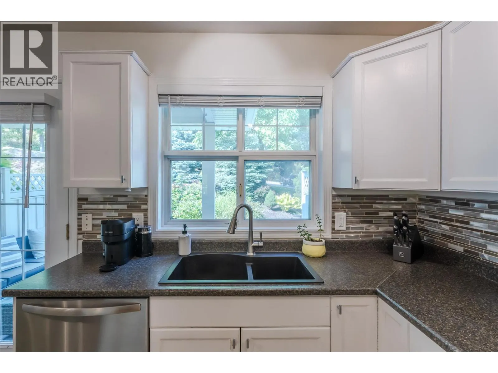 3825 Glen Canyon Drive Unit# 103