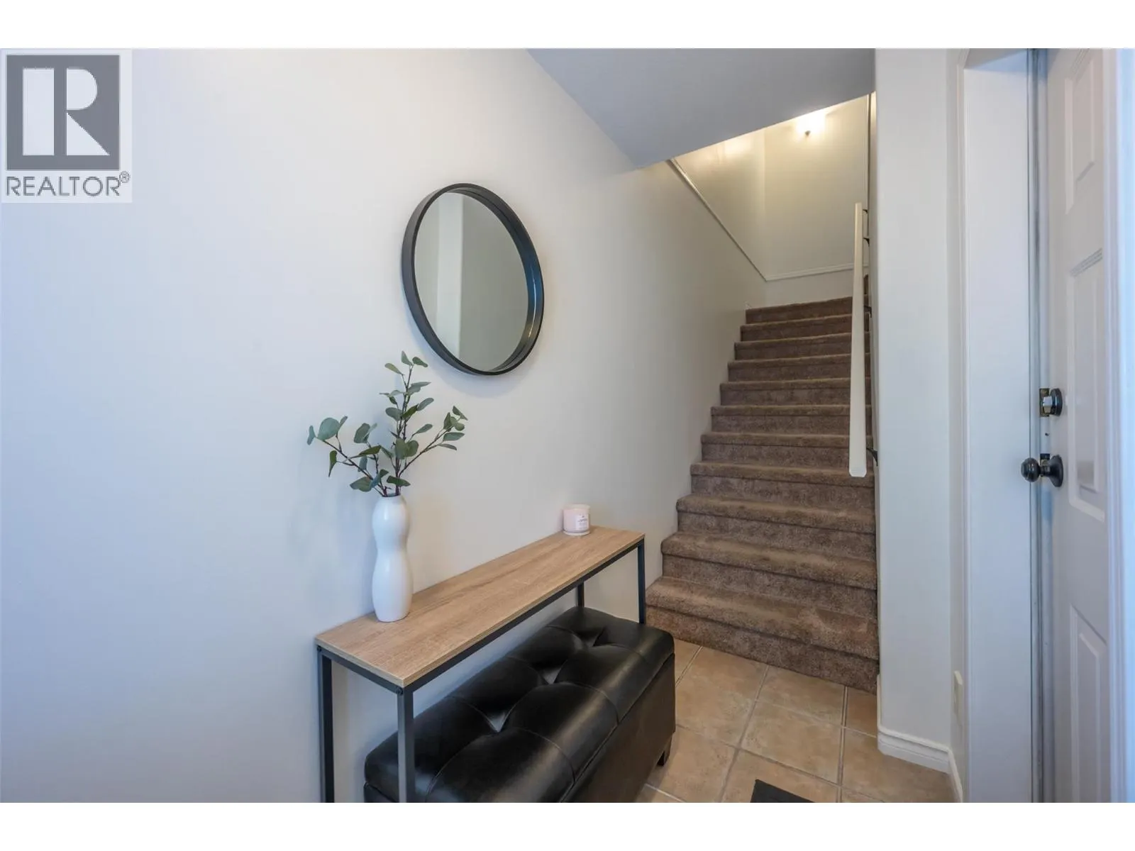 3825 Glen Canyon Drive Unit# 103