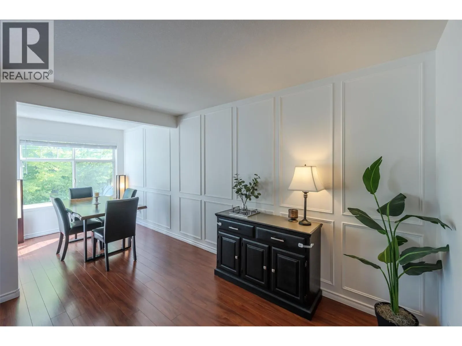 3825 Glen Canyon Drive Unit# 103