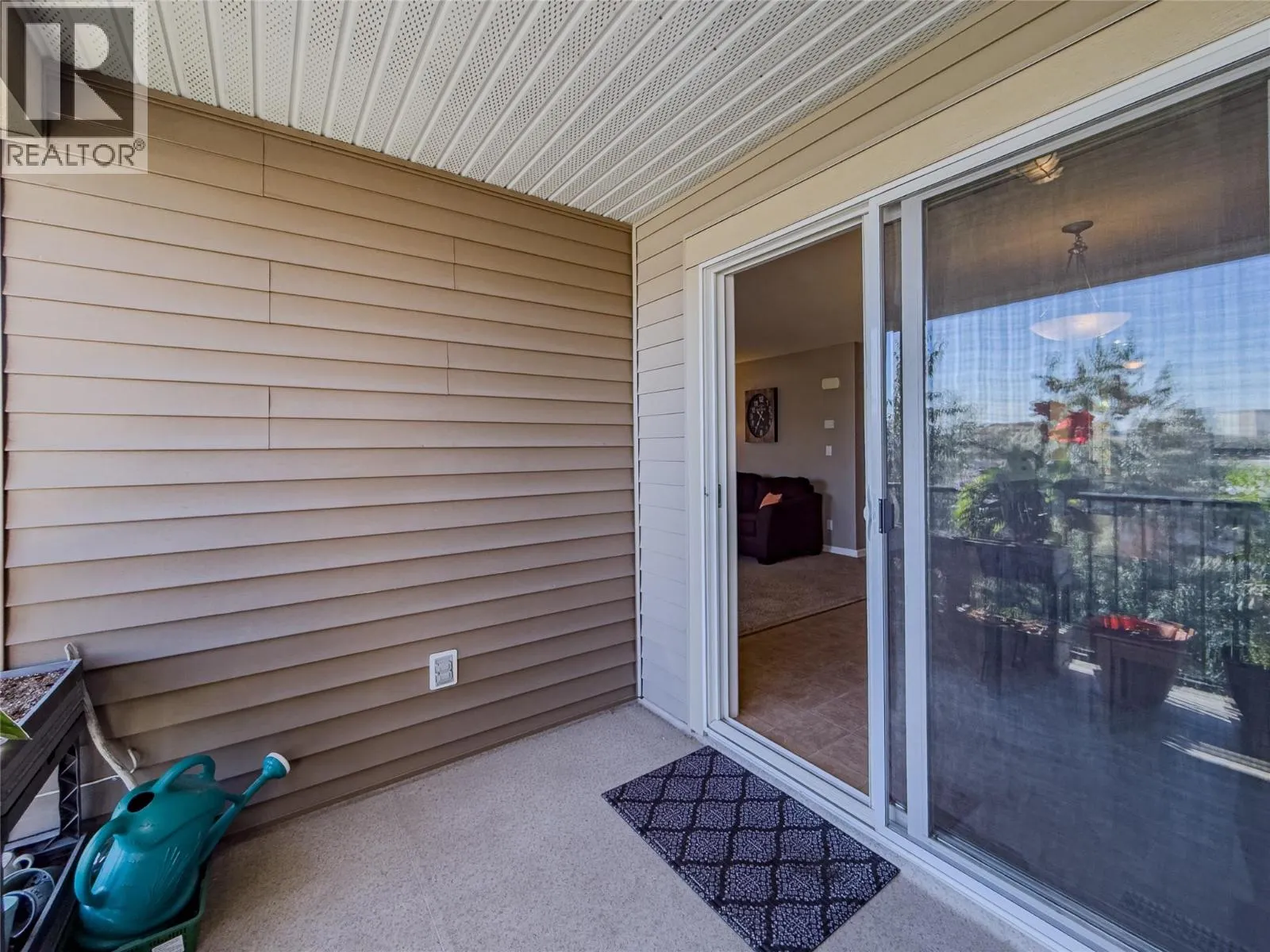 1900 HUGH ALLAN Drive Unit# 36