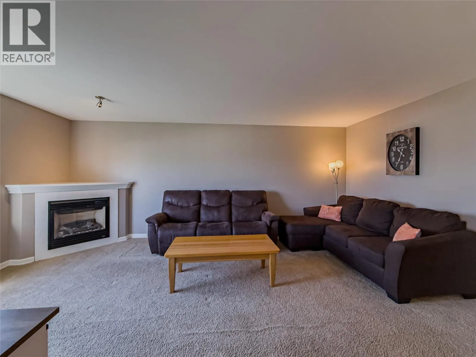 1900 HUGH ALLAN Drive Unit# 36