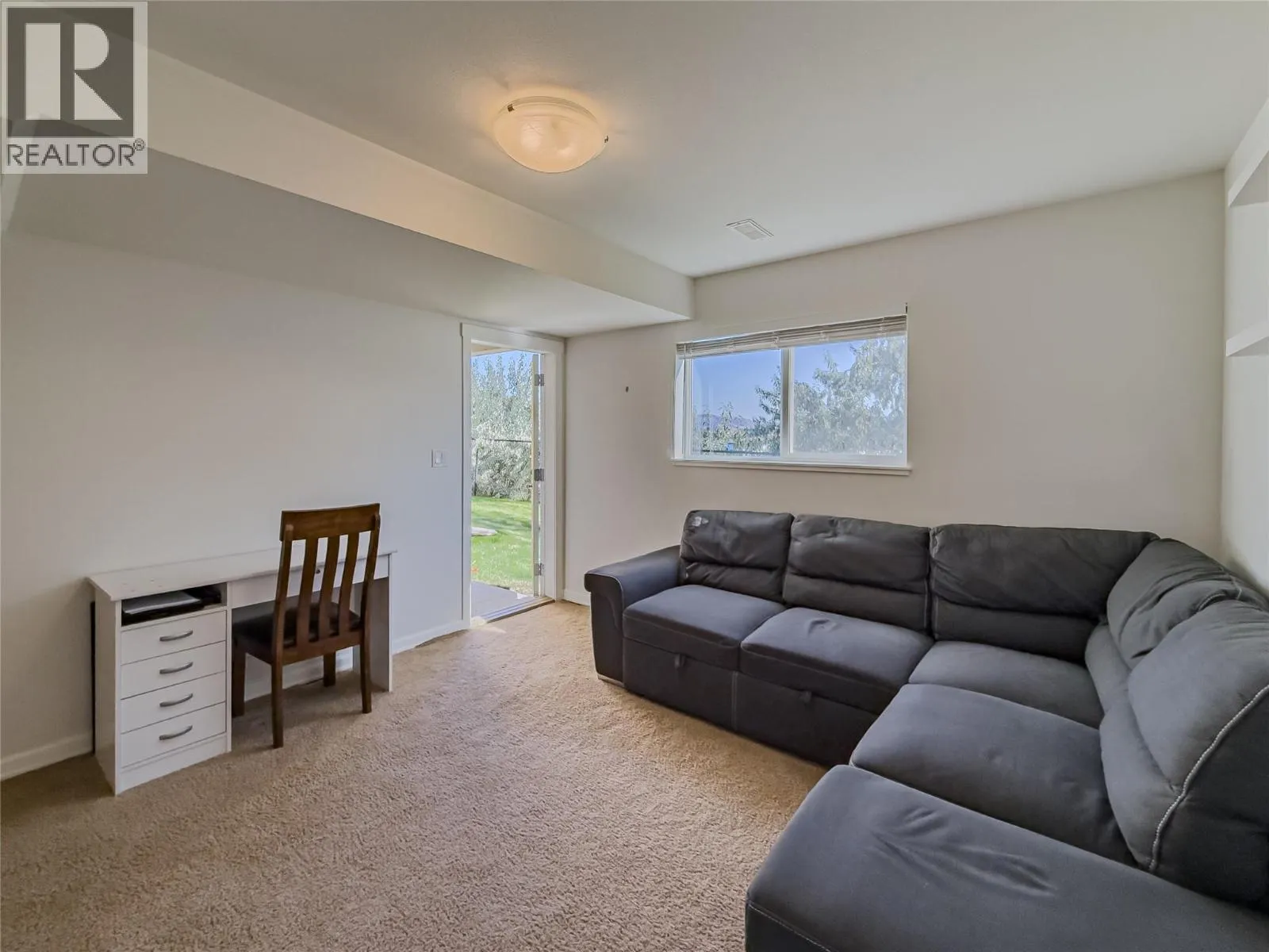 1900 HUGH ALLAN Drive Unit# 36