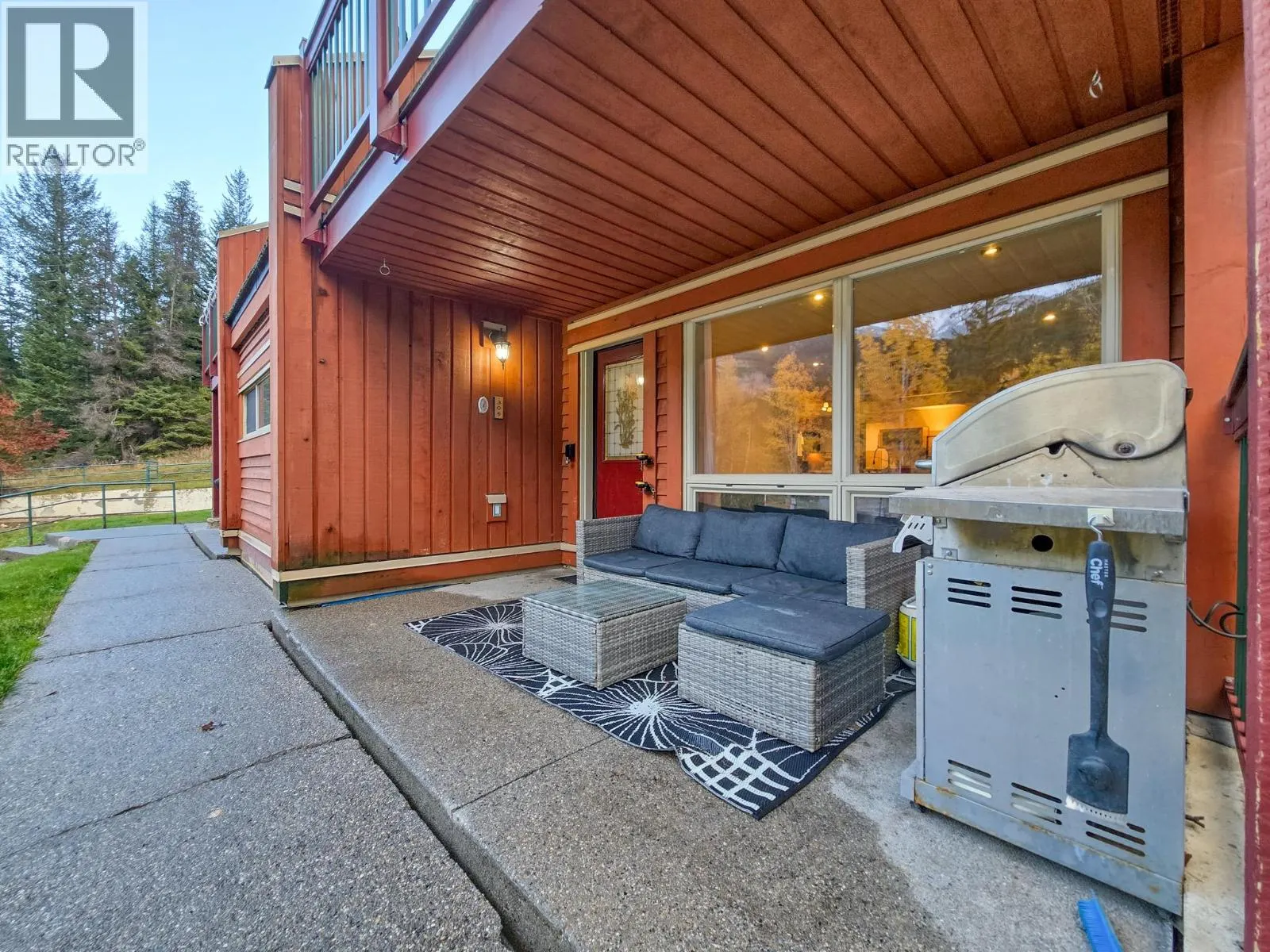 2030 PANORAMA Drive Unit# 306