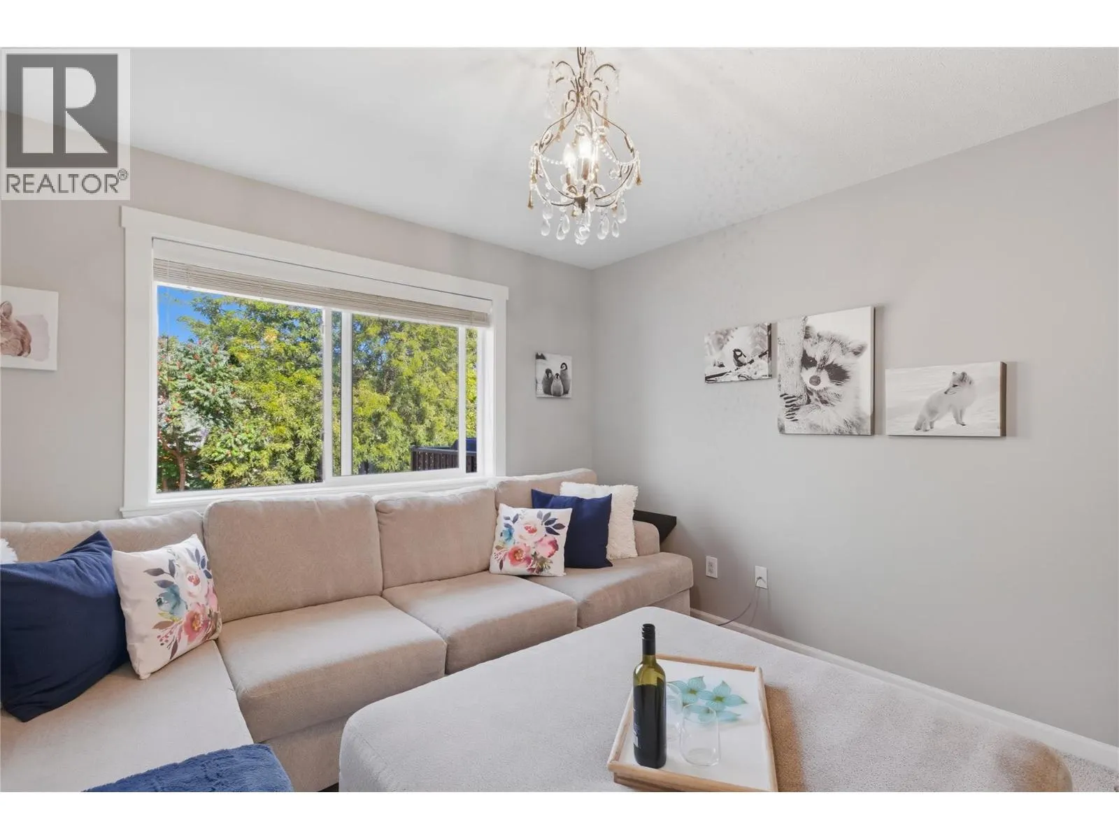 774 McArthur Drive