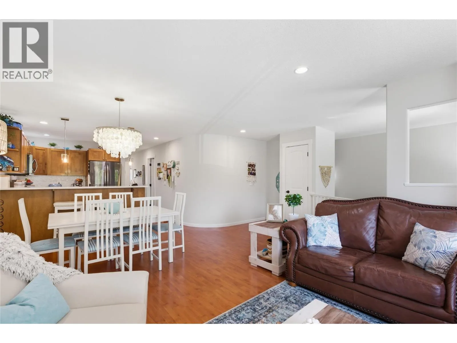 774 McArthur Drive