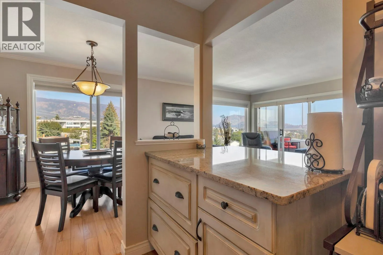 3815 Brown Road Unit# 304