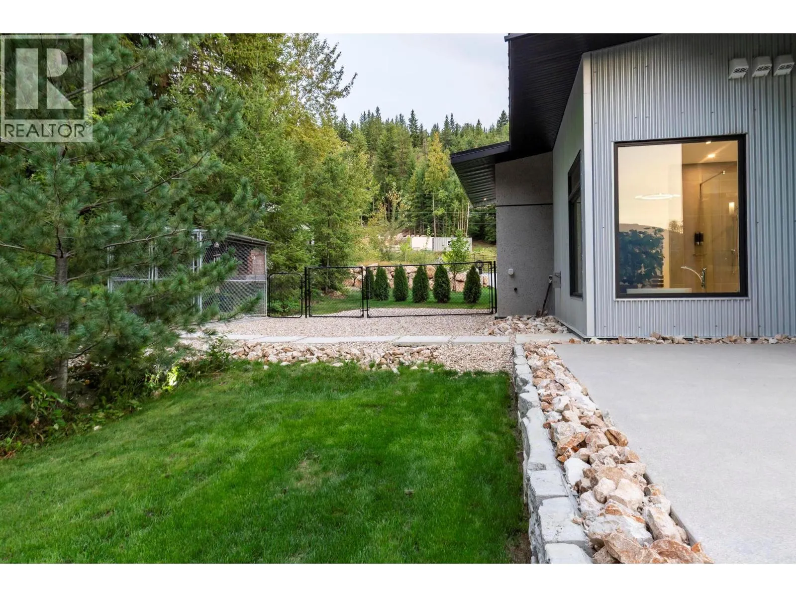 5147 Sunset Drive