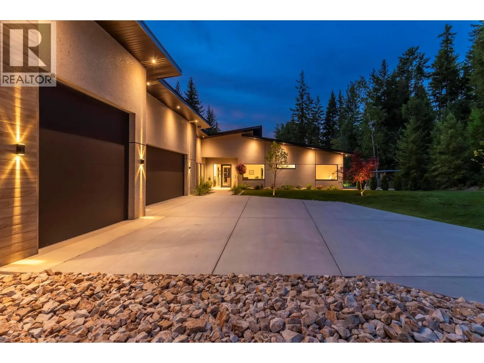 5147 Sunset Drive
