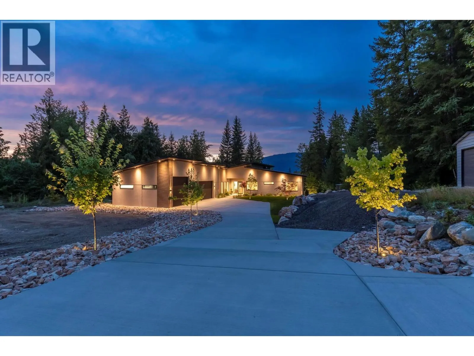 5147 Sunset Drive