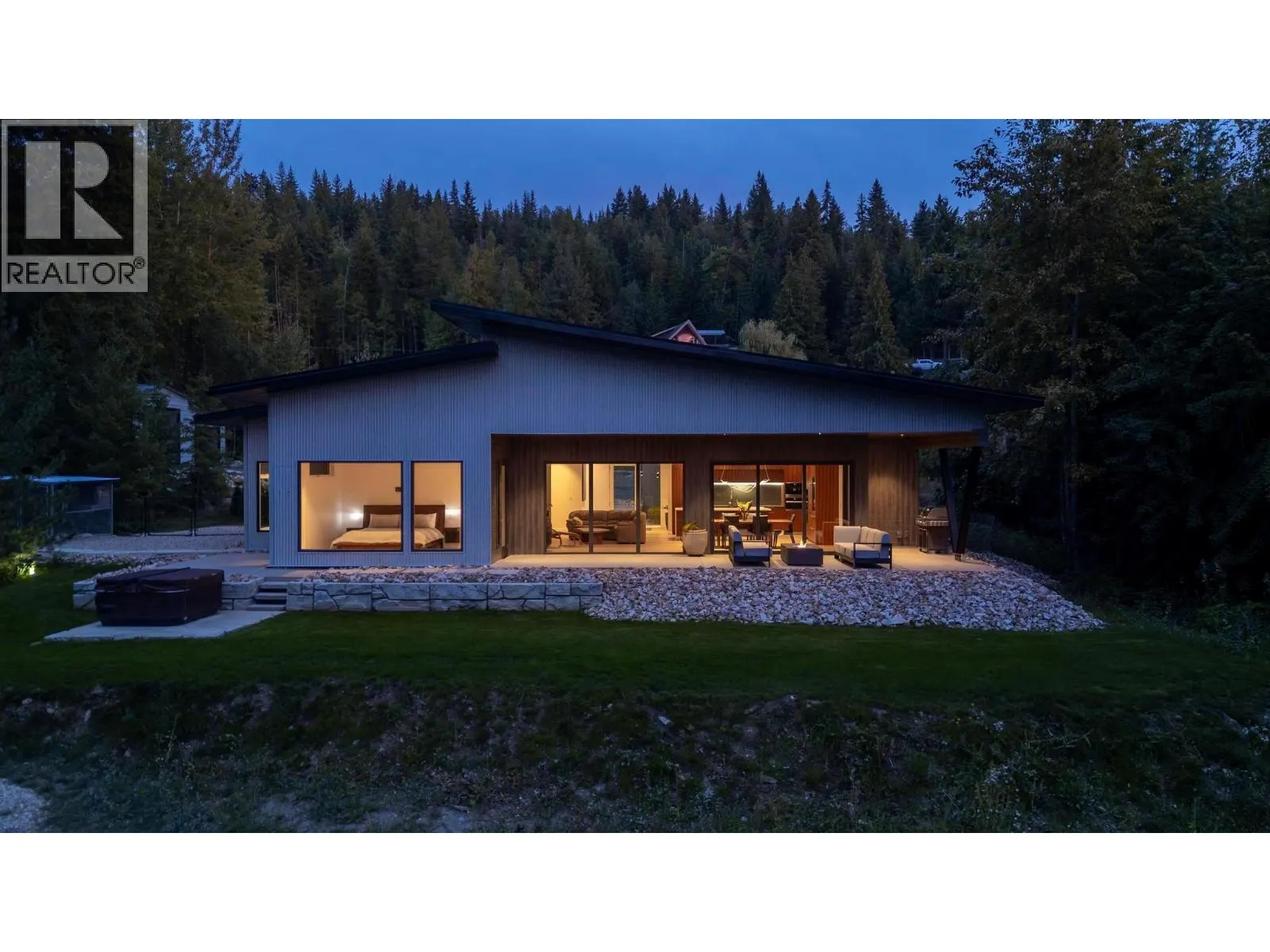 5147 Sunset Drive
