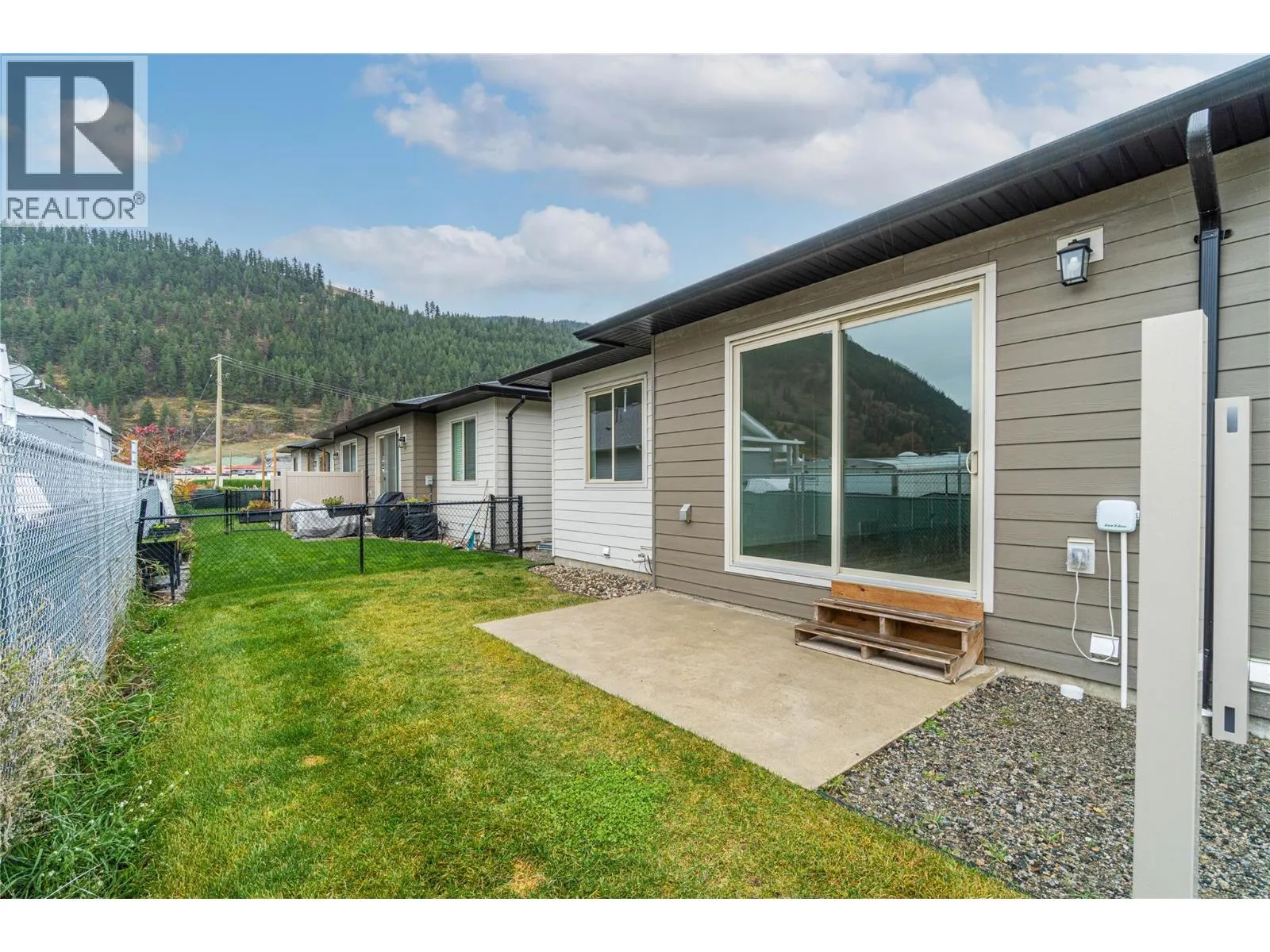 220 Shepherd Road Unit# 11