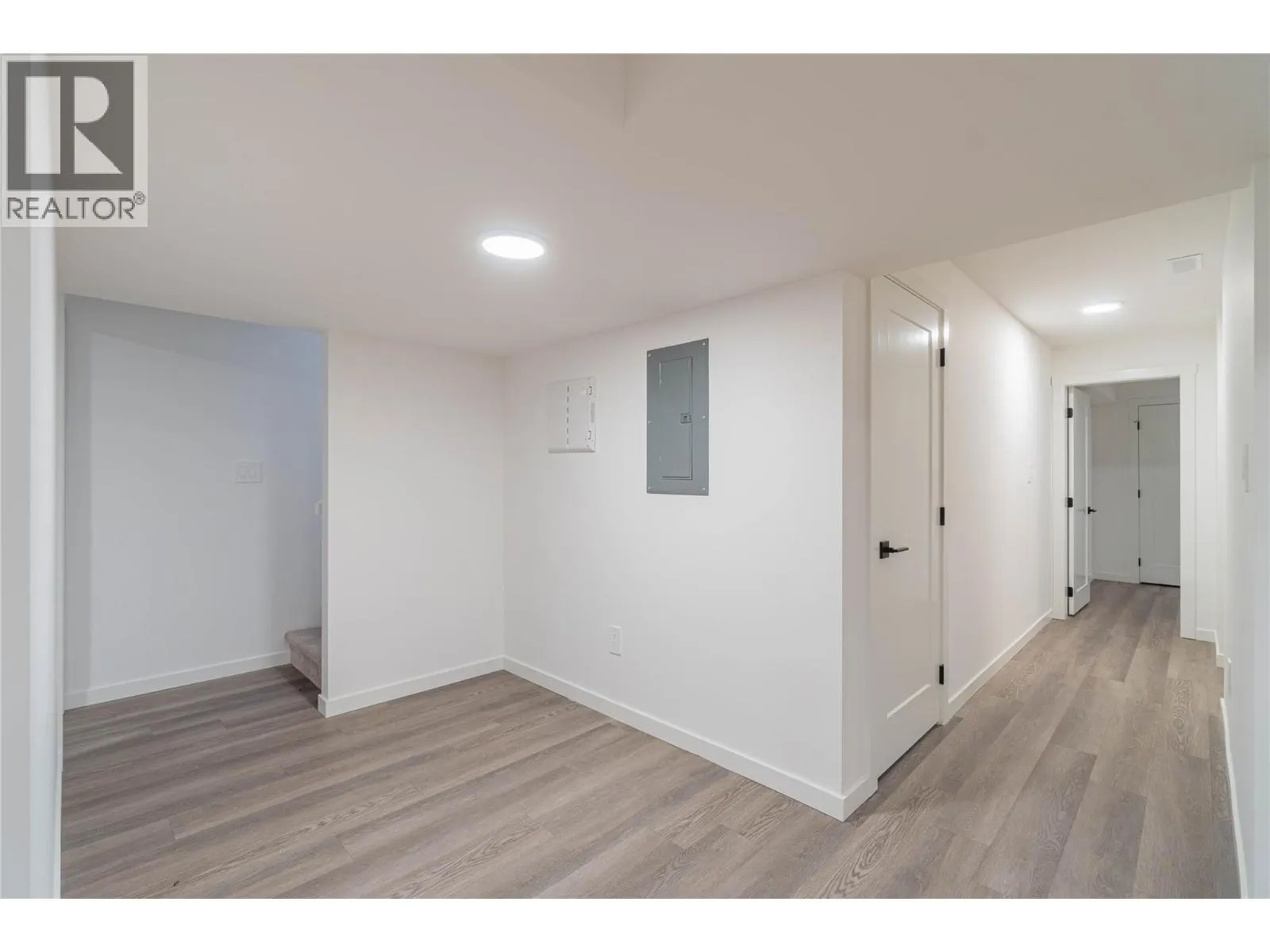 220 Shepherd Road Unit# 11