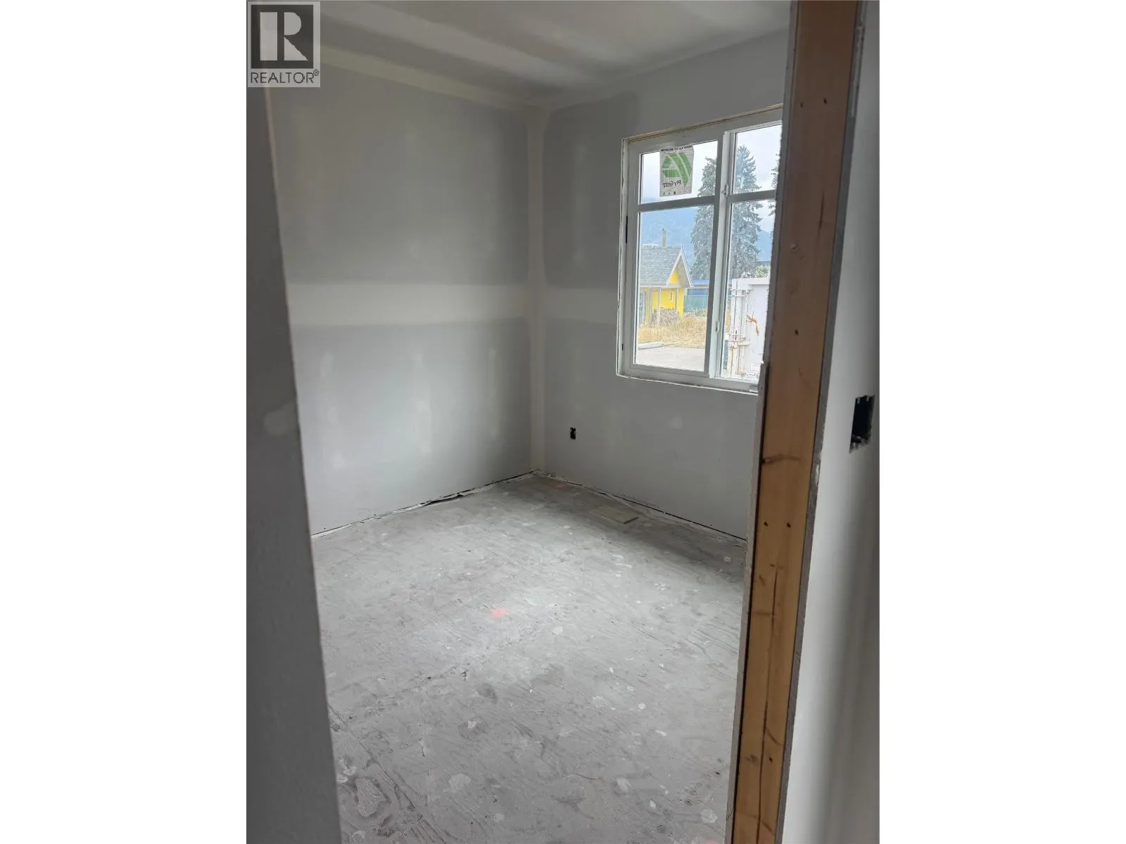 220 Shepherd Road Unit# 11