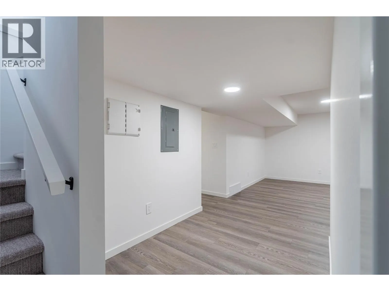 220 Shepherd Road Unit# 12