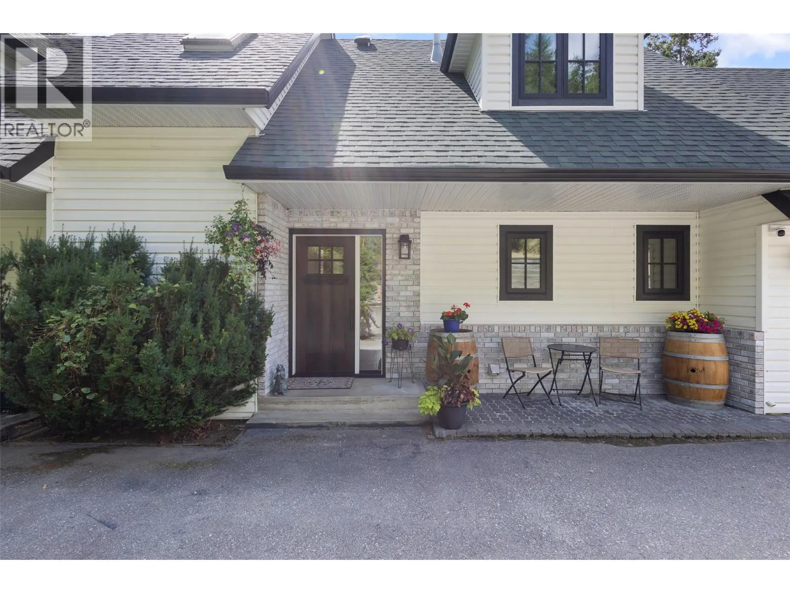 133 Goldclaim Road