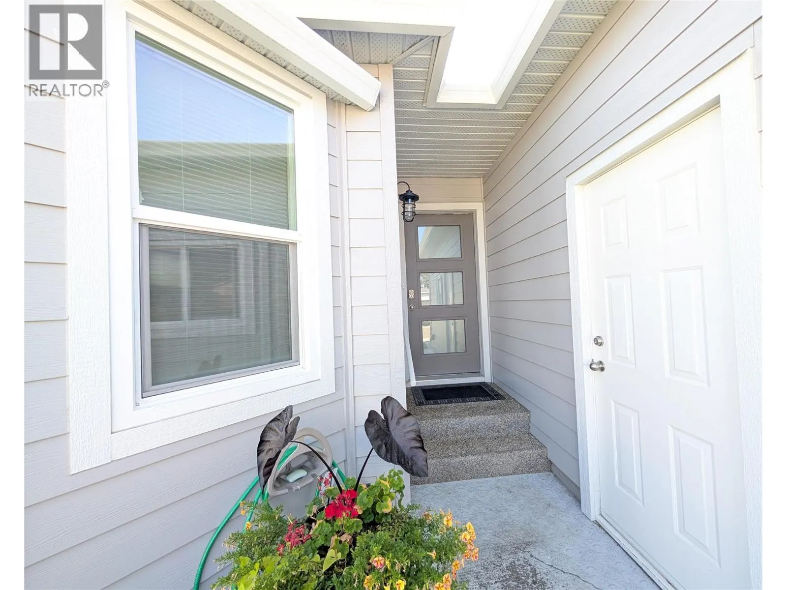 1260 Raymer Avenue Unit# 435