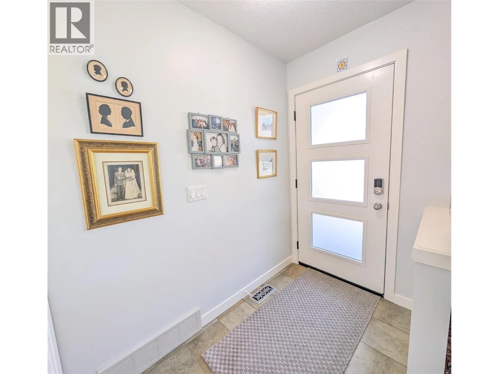 1260 Raymer Avenue Unit# 435