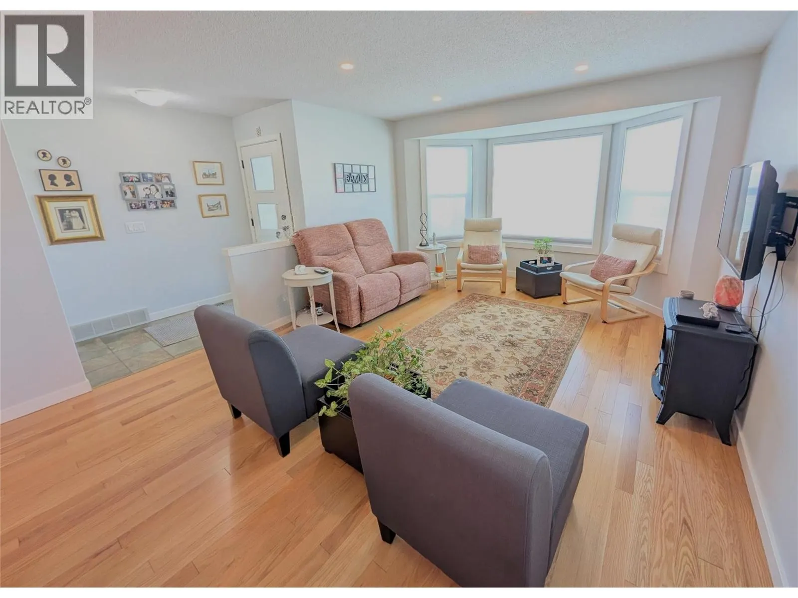 1260 Raymer Avenue Unit# 435