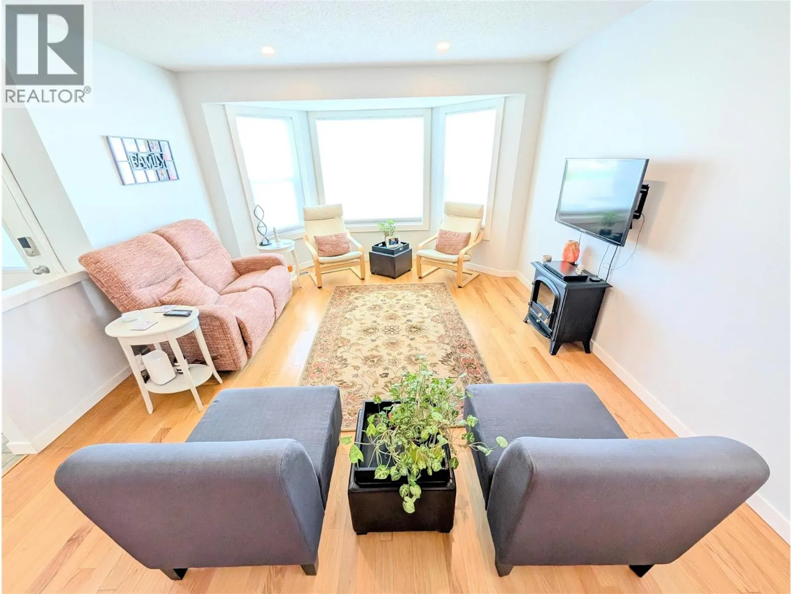 1260 Raymer Avenue Unit# 435