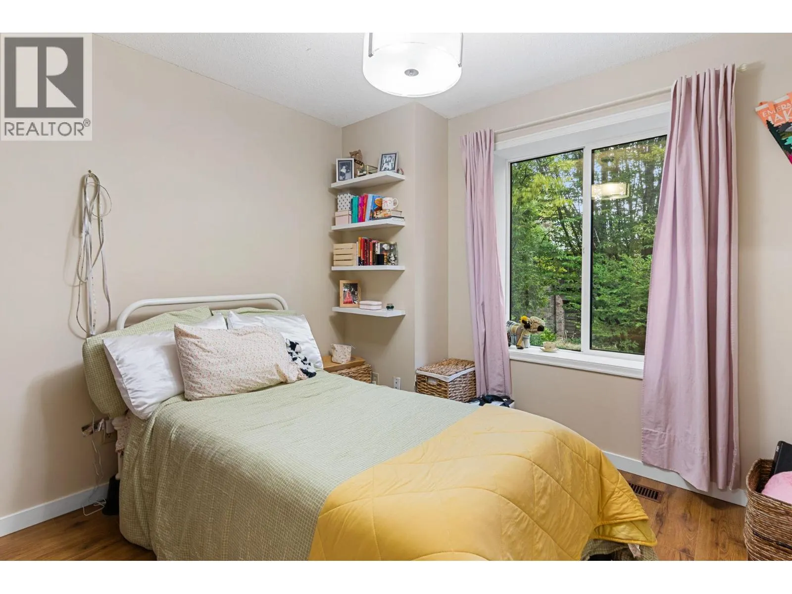 1995 Burtch Road Unit# 111