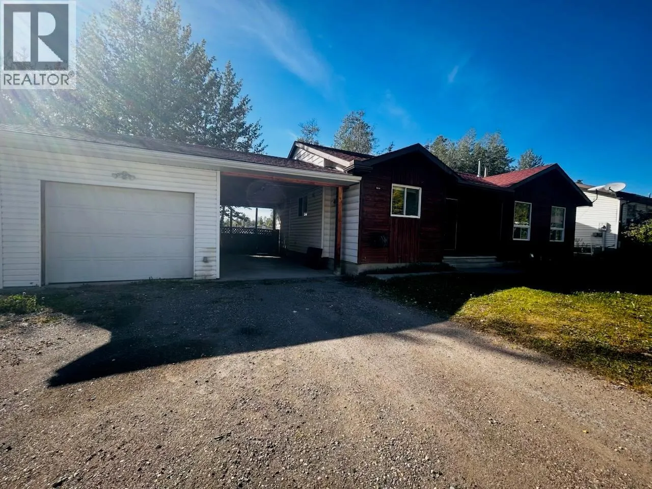 211 GWILLIM Crescent