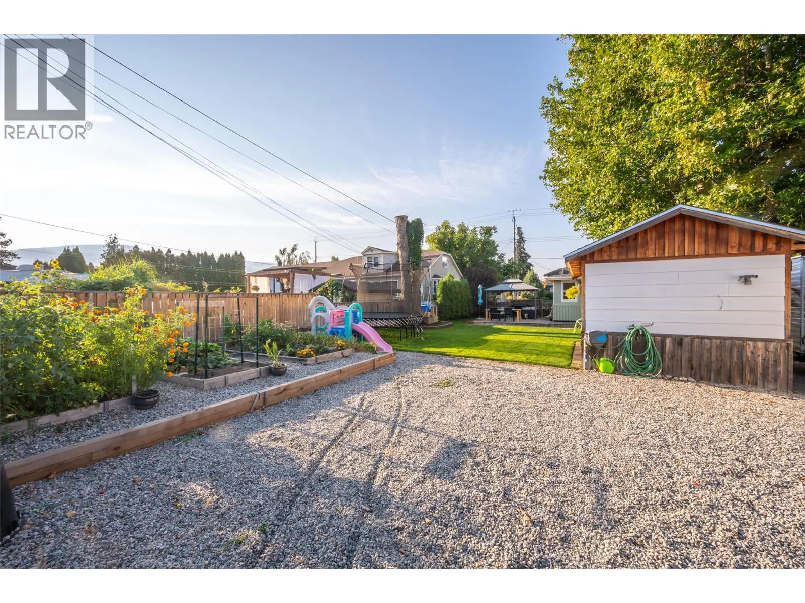 271 Douglas Avenue