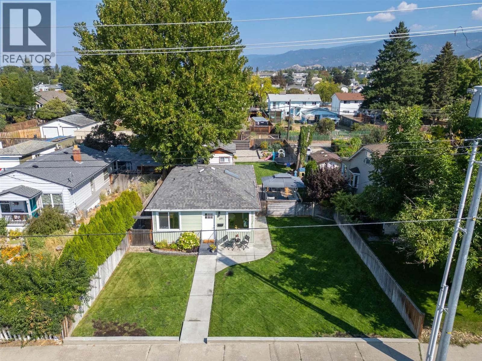 271 Douglas Avenue