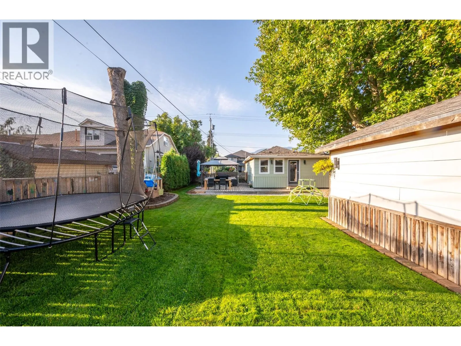 271 Douglas Avenue