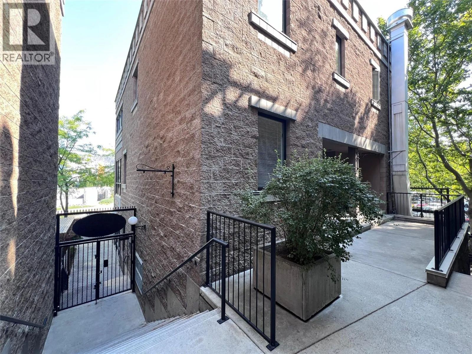 1180 Sunset Drive Unit# 205