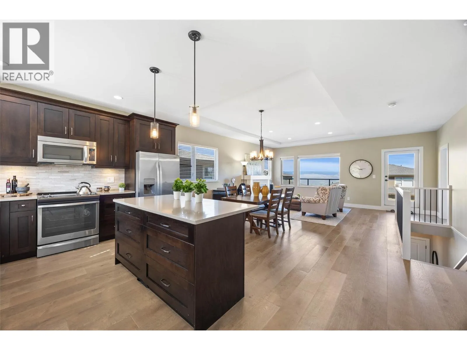 2171 VAN HORNE Drive Unit# 9