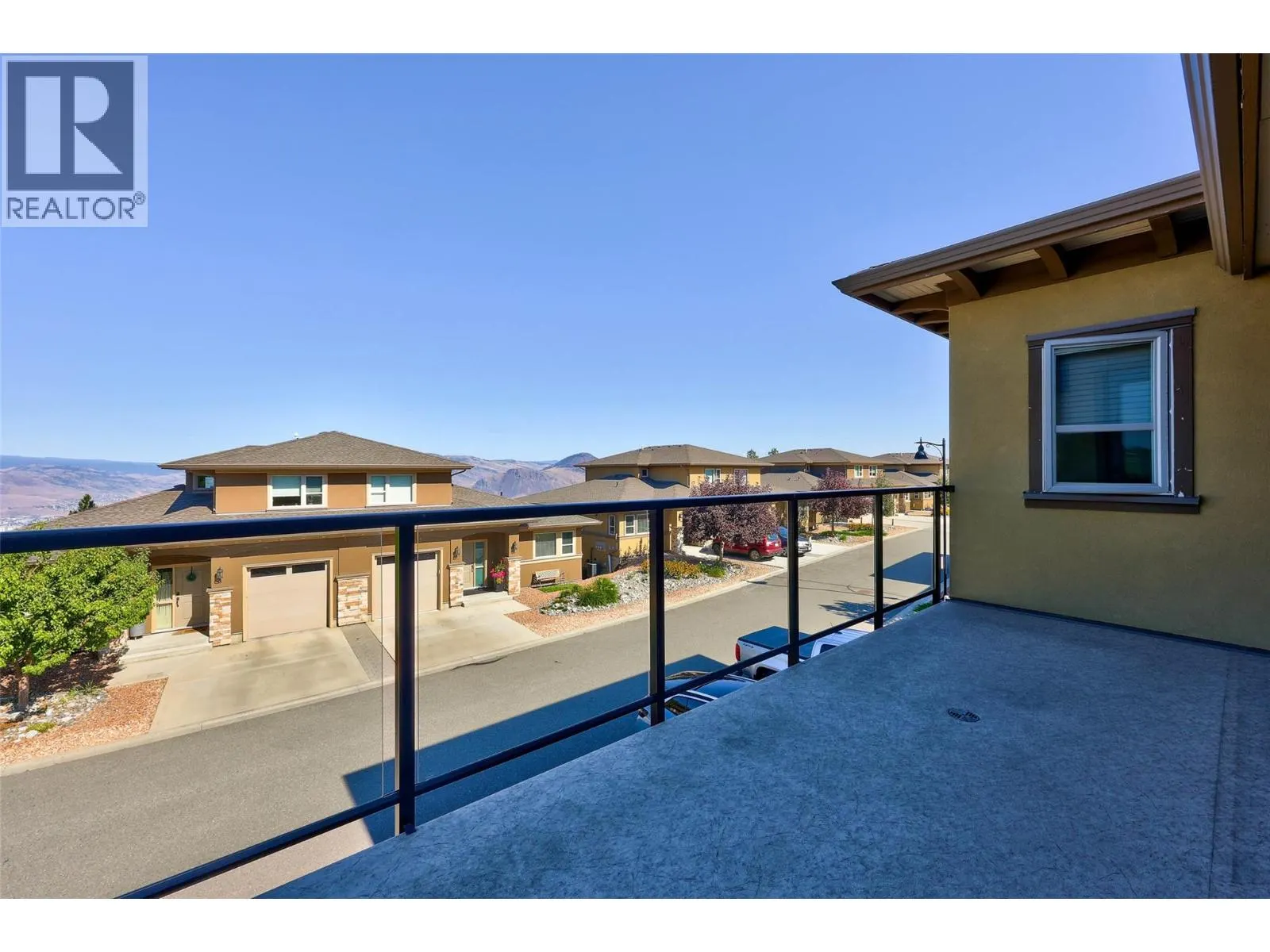 2171 VAN HORNE Drive Unit# 9