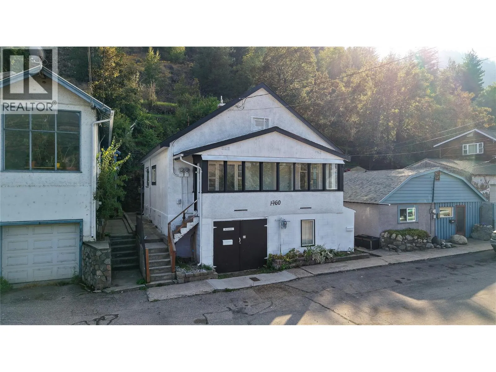 1760 Daniel Street