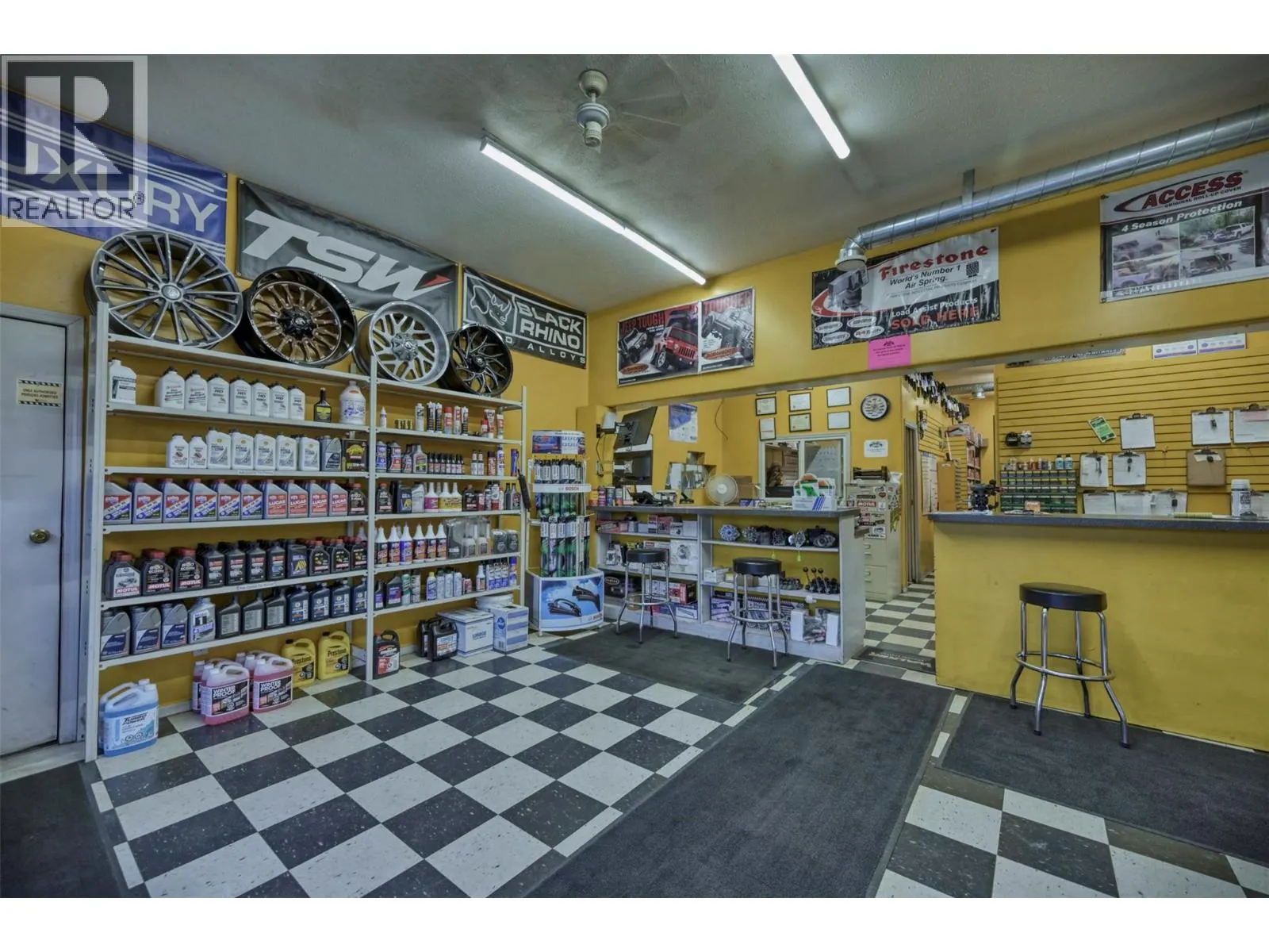 15210 Highway 97 Highway