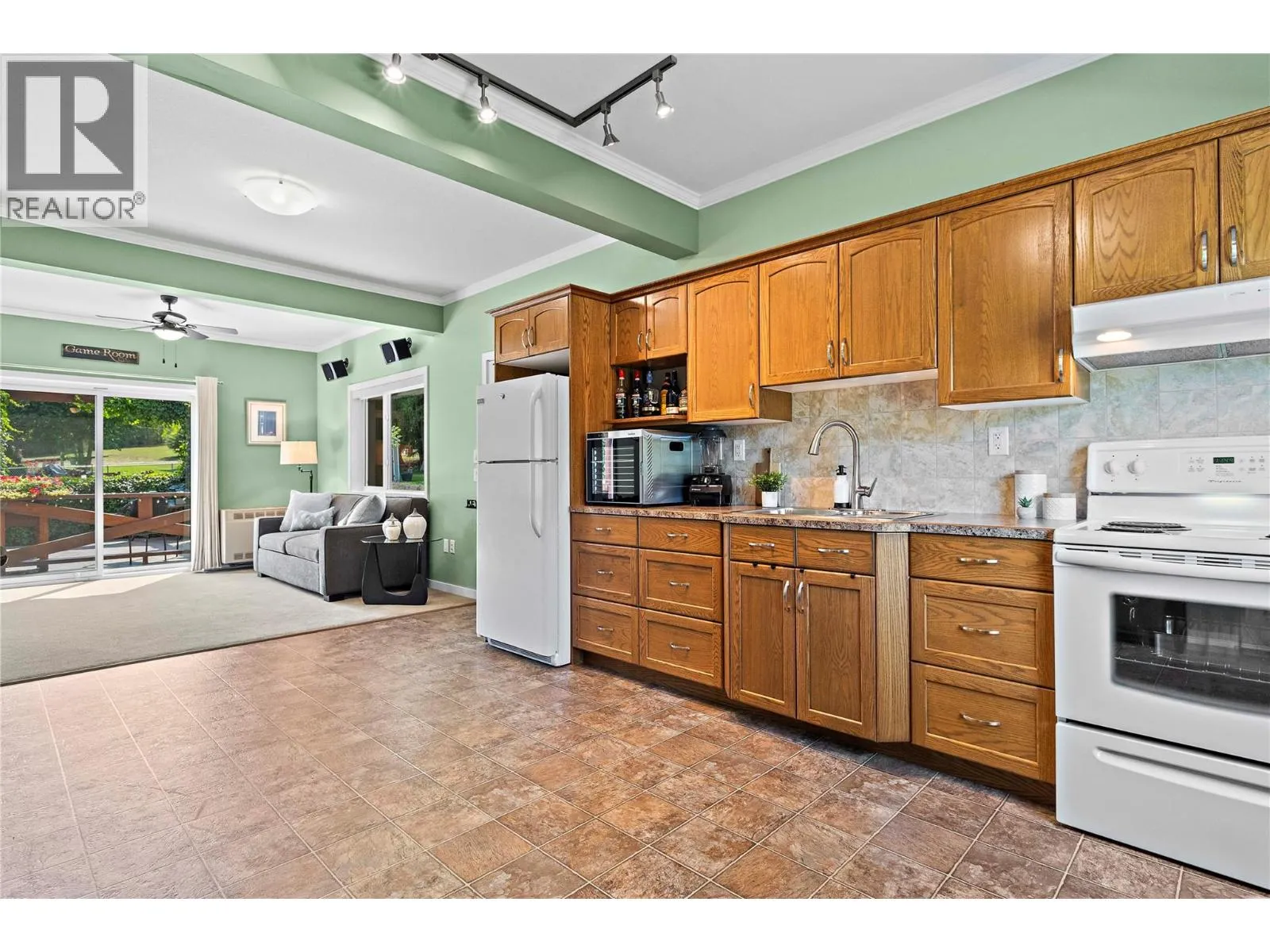 2672 McKenzie Road