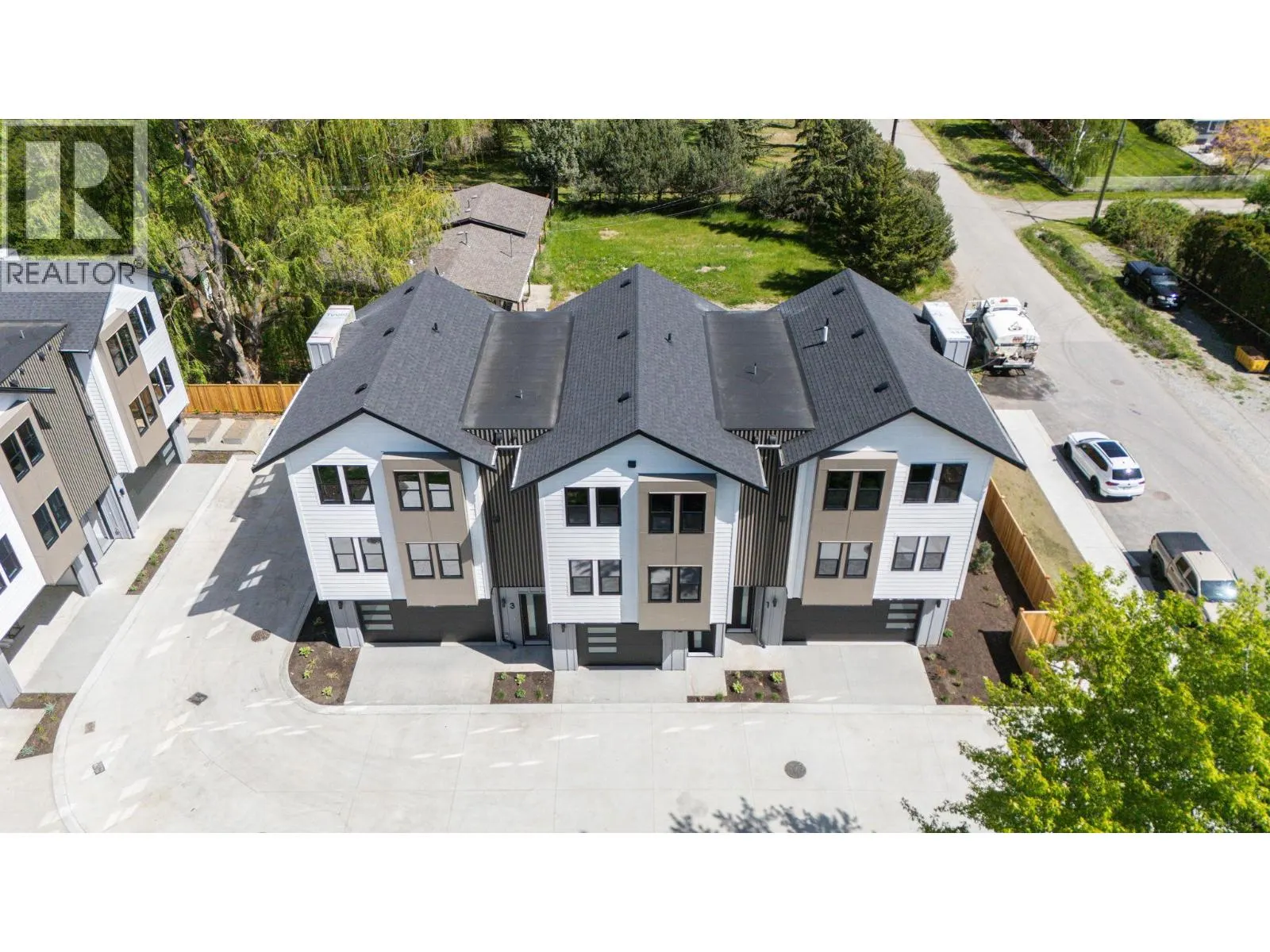 3590 Redecopp Road Unit# 4