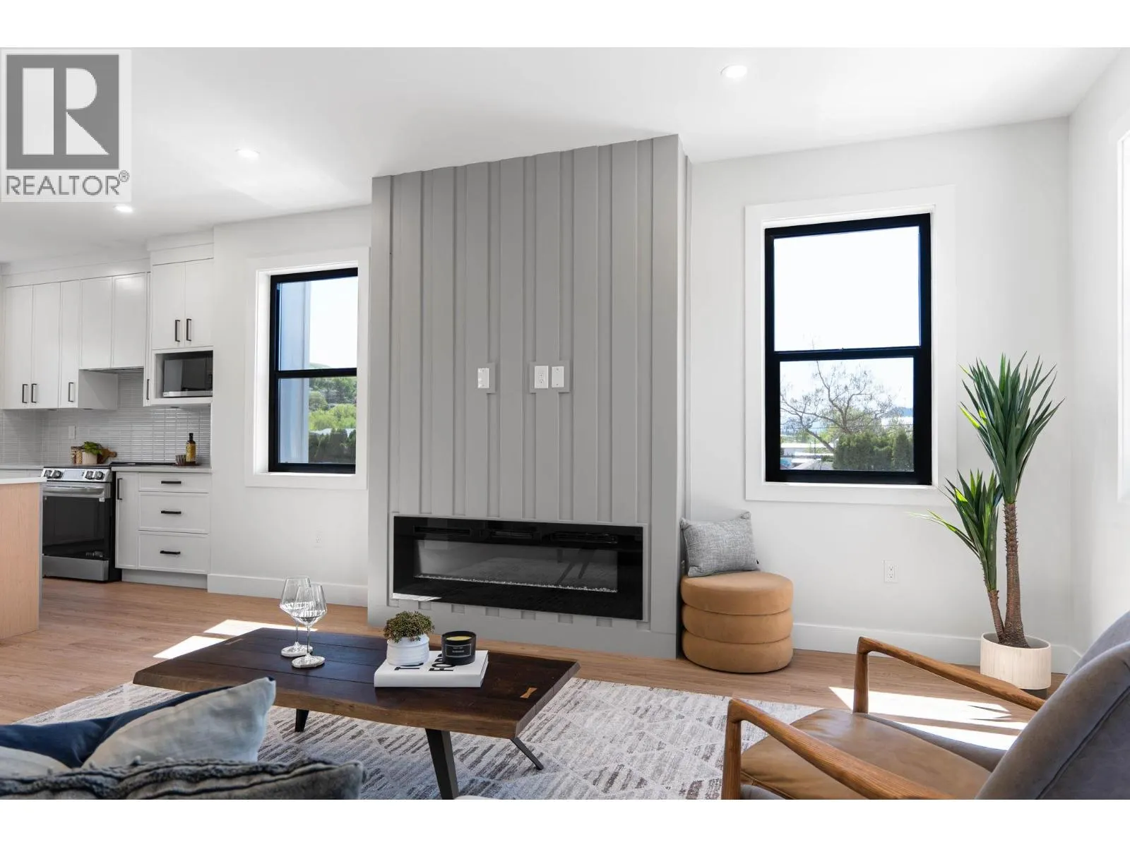 3590 Redecopp Road Unit# 4