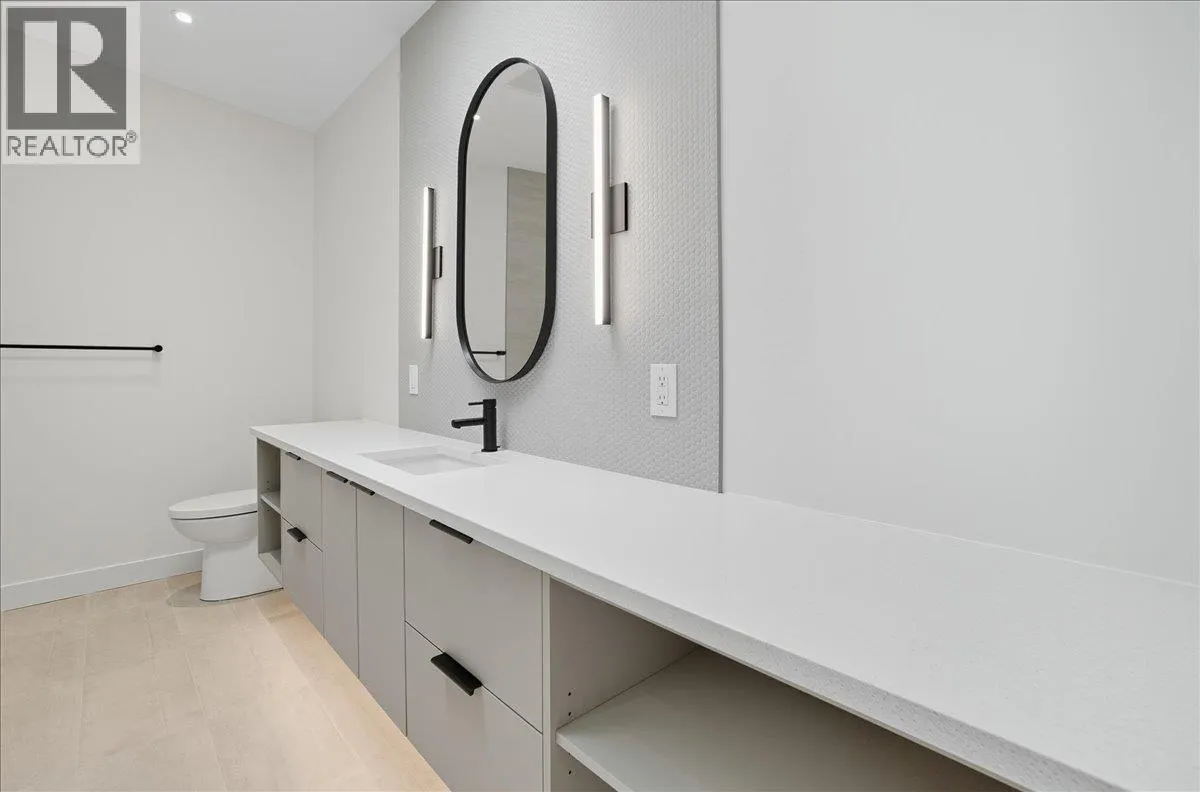 266 BAKER Street Unit# 17