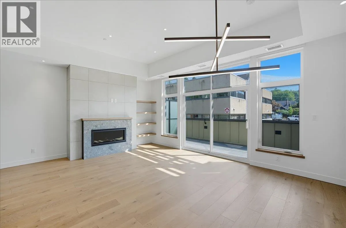 266 BAKER Street Unit# 17