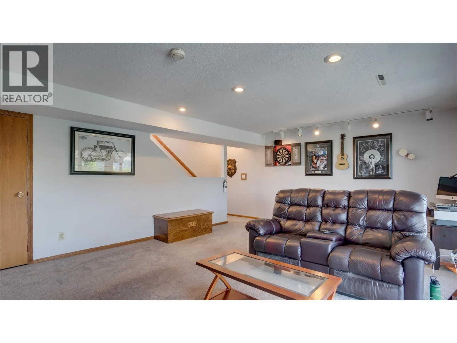 8818 Sunflower Place
