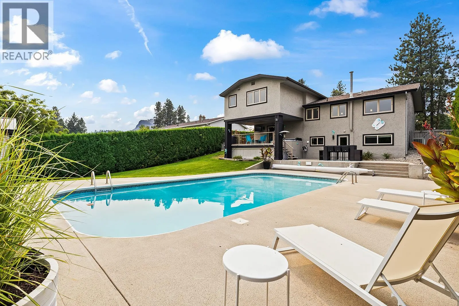 2245 Somerset Road