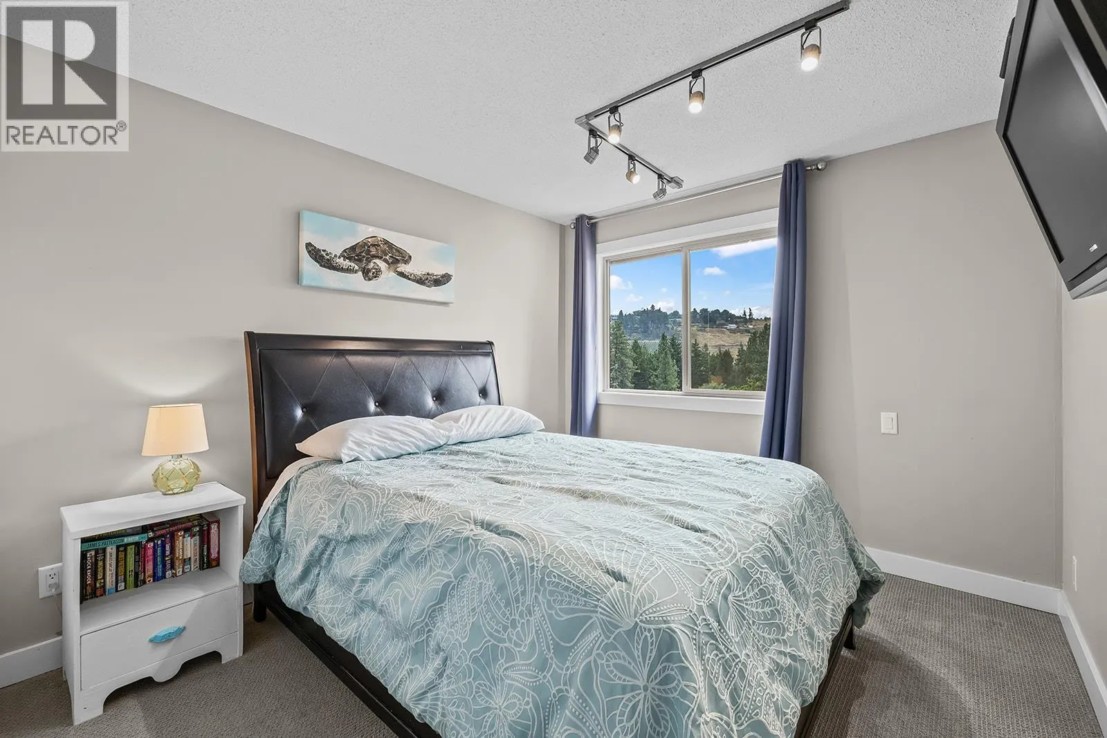 2245 Somerset Road