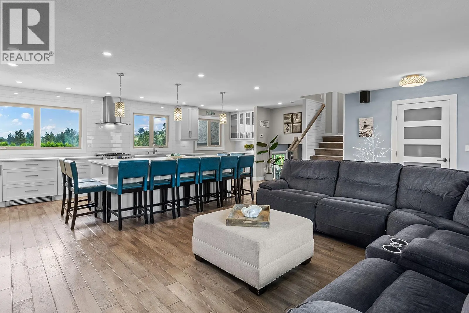 2245 Somerset Road