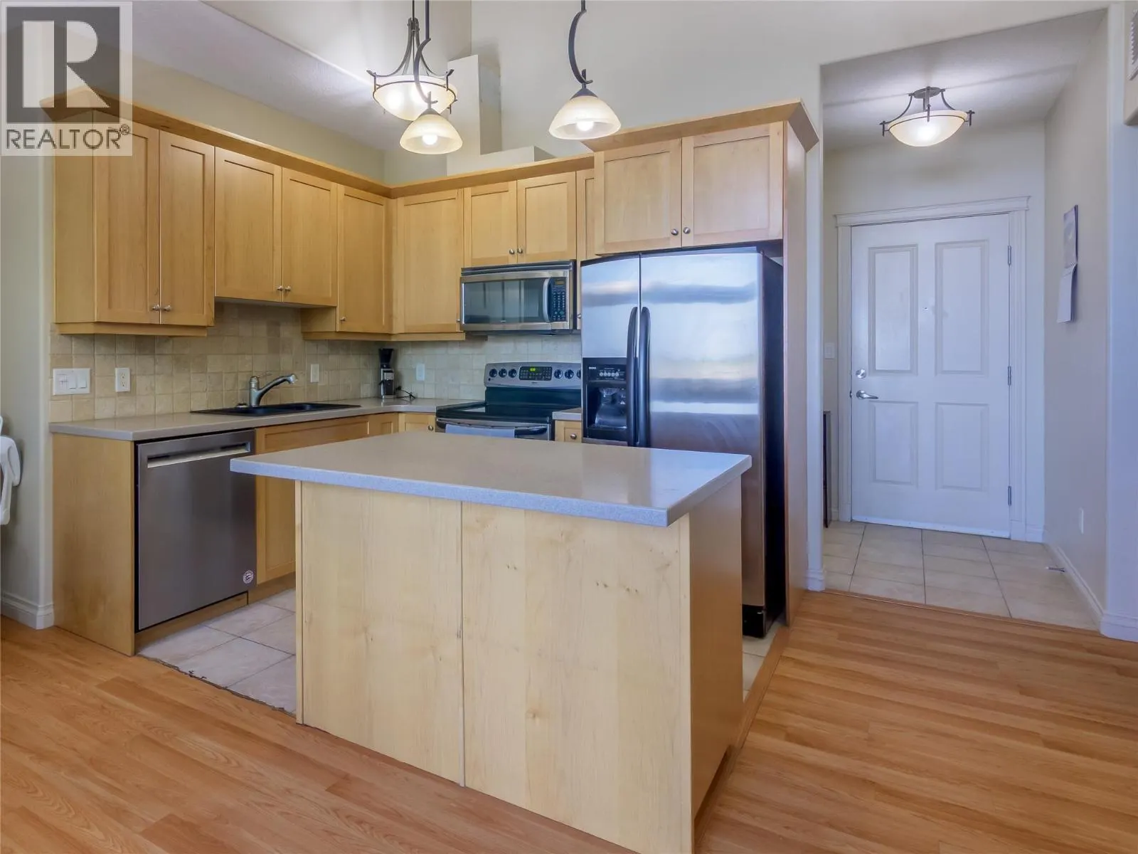 3311 Wilson Street Unit# 407