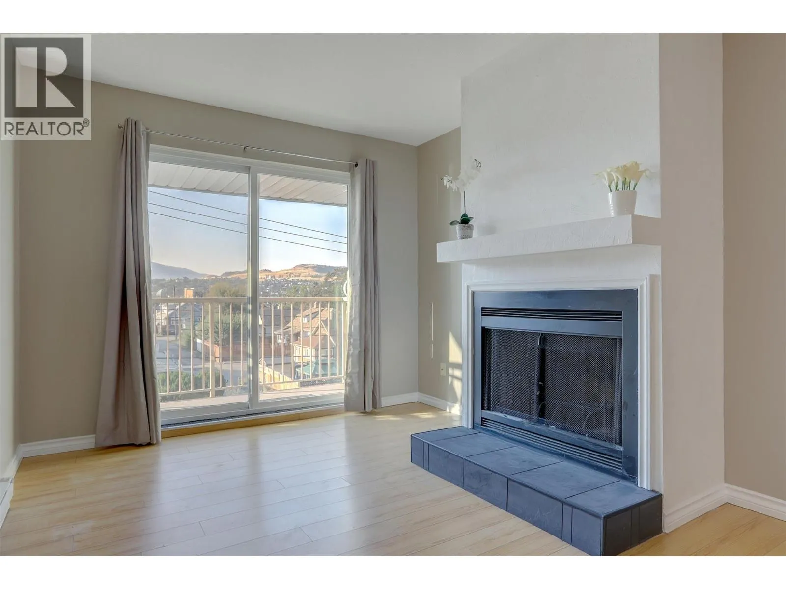 3304 35 Avenue Unit# 415
