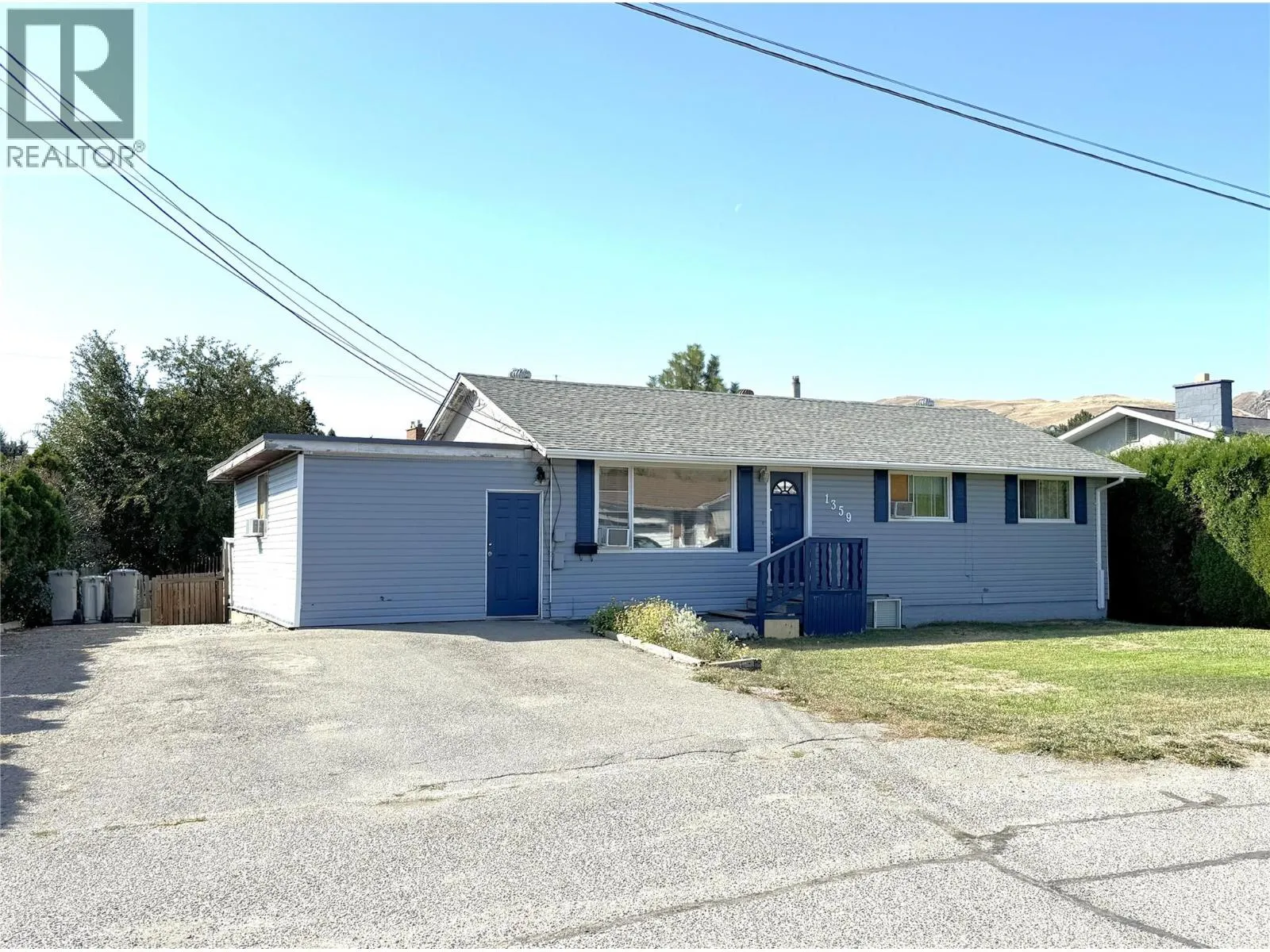 1359 HAMILTON Street