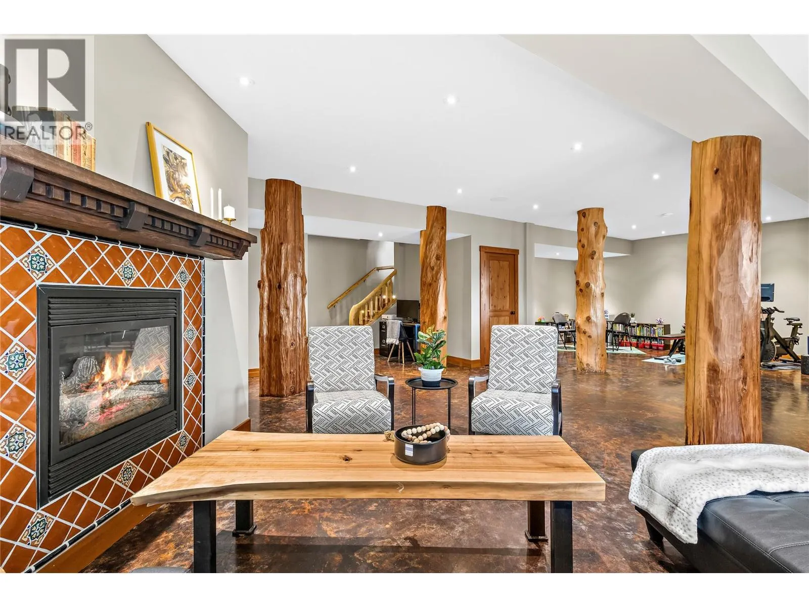 1897 Blind Bay Road